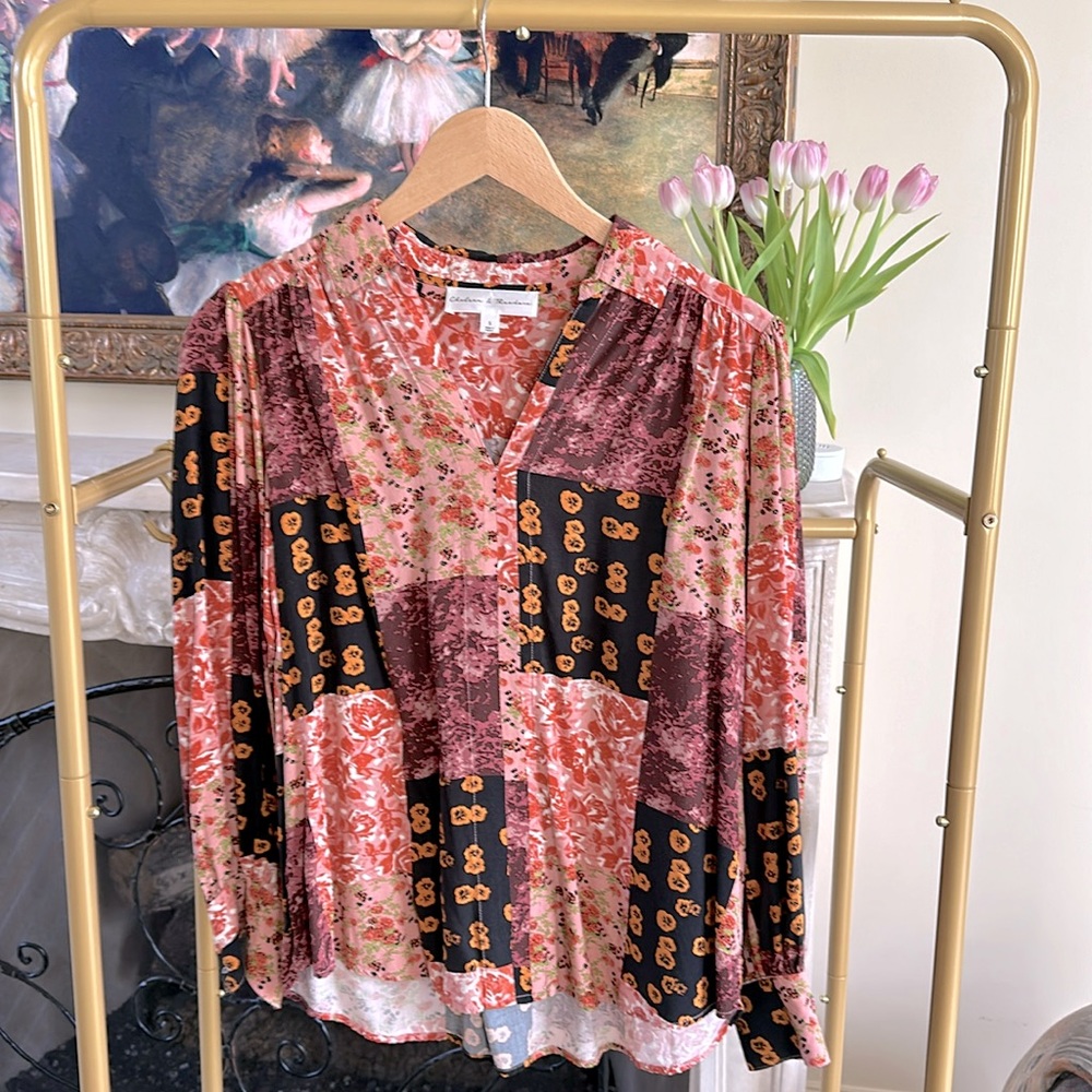 Chelsea & Theodore Blousy Floral Top, S
